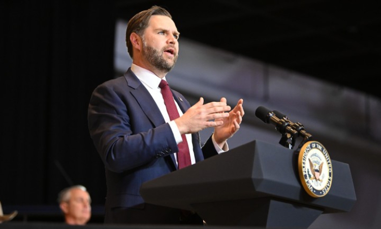 Ванс: Има прогрес в преговорите, но Иран не иска да приеме червените линии на Тръмп